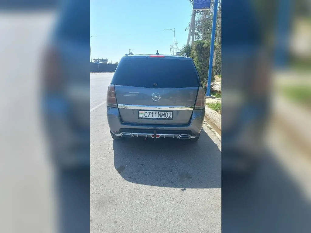 Opel Zafira