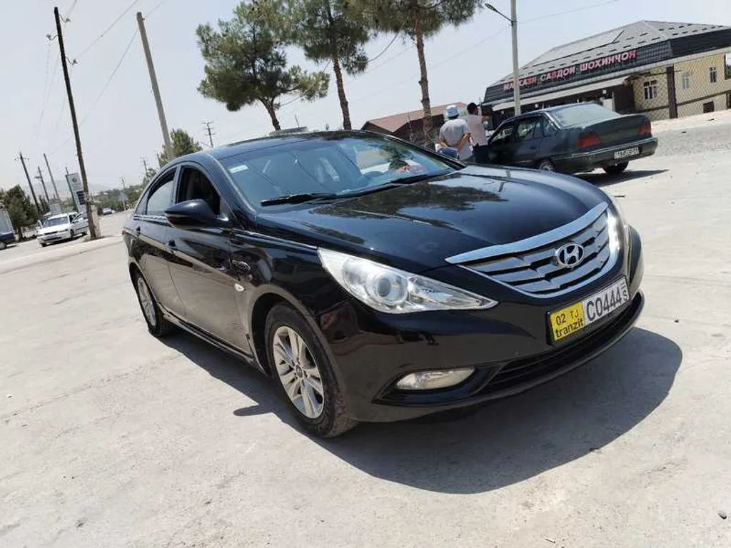 Hyundai Sonata