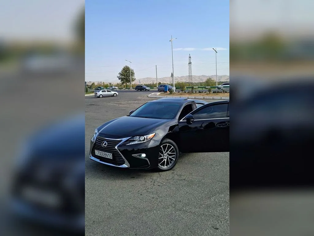 Lexus ES series