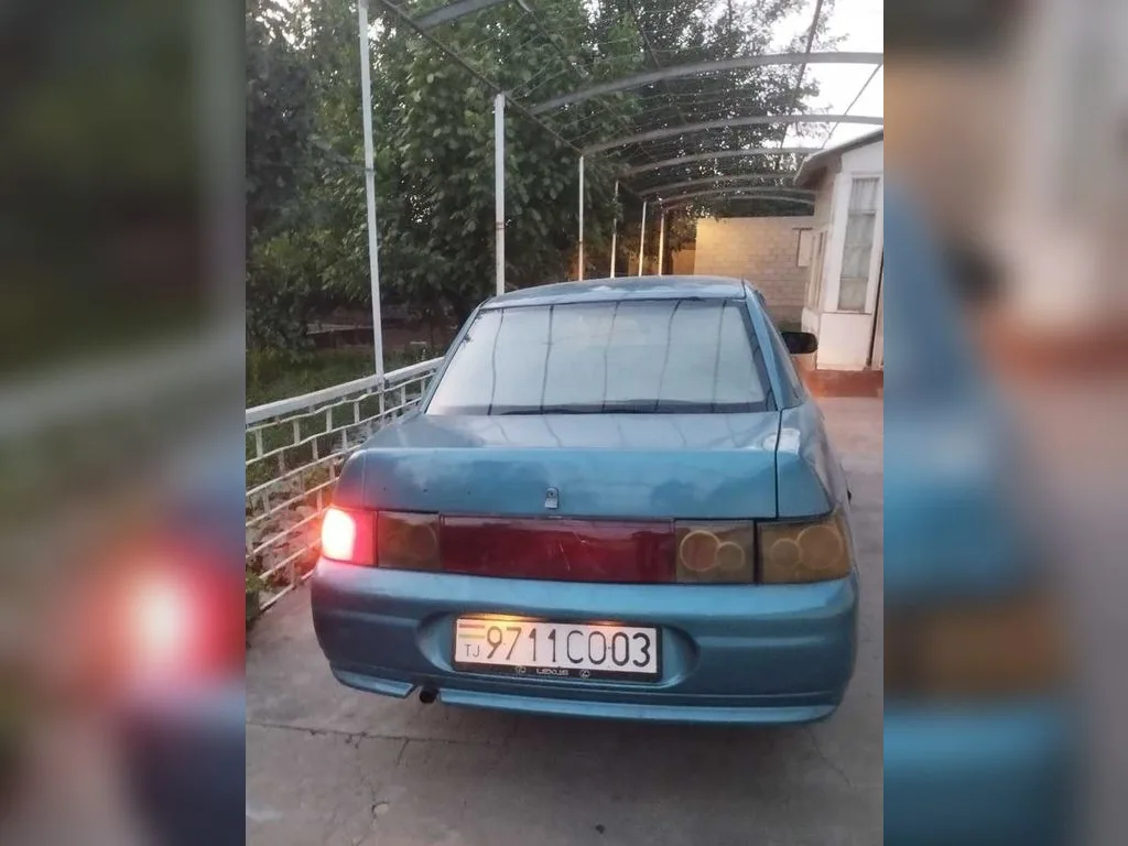 Lada 2110