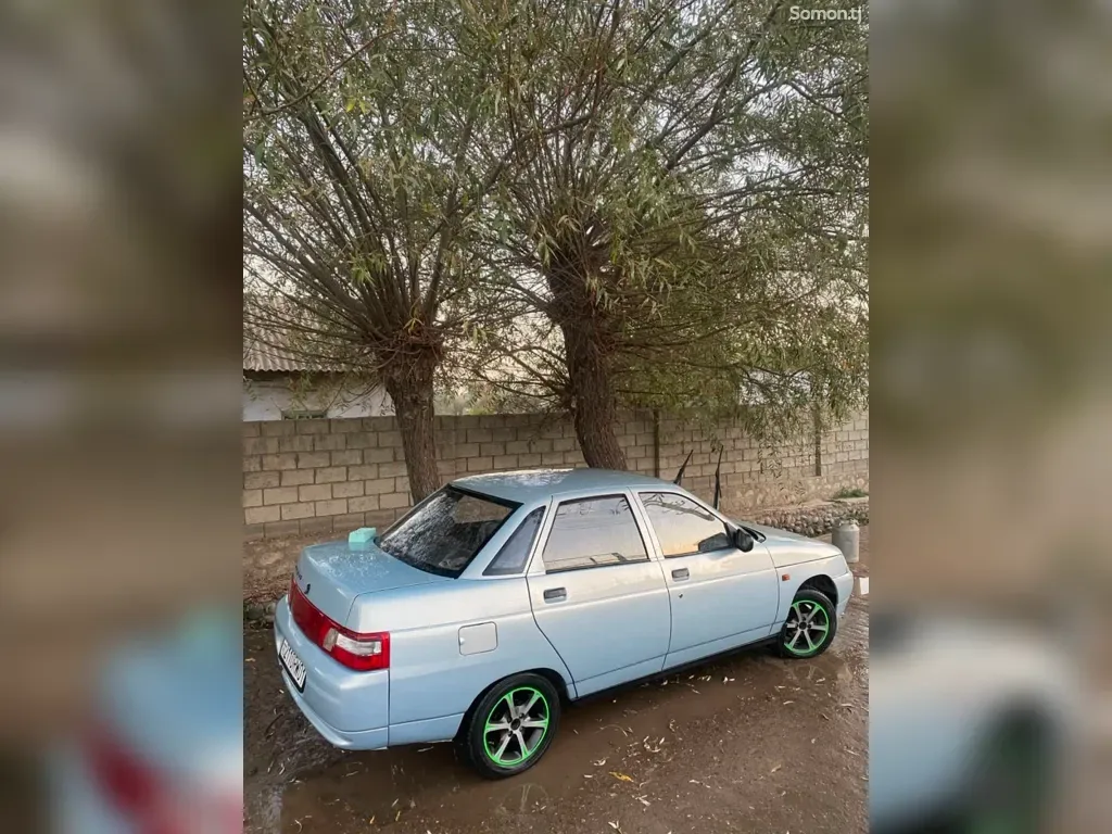 Lada 2110