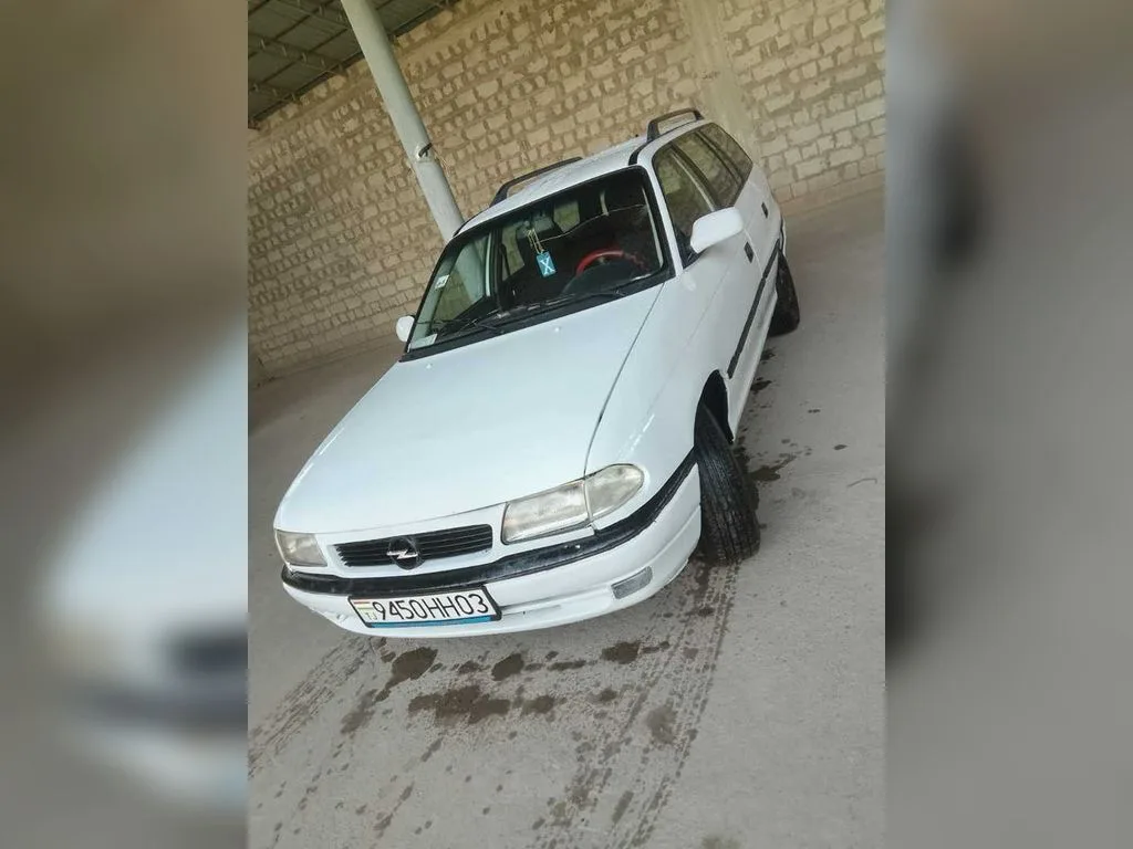 Opel Astra F
