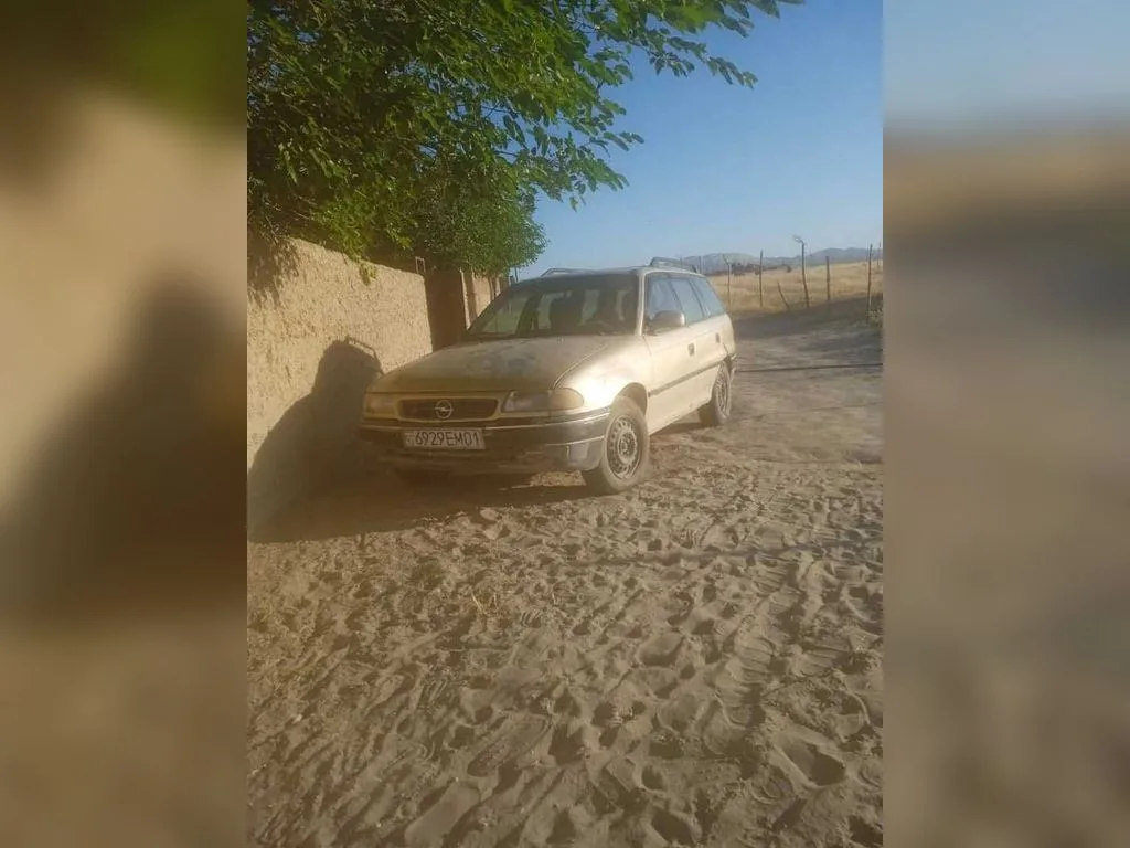 Opel Astra F