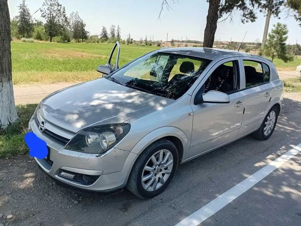 Opel Astra H