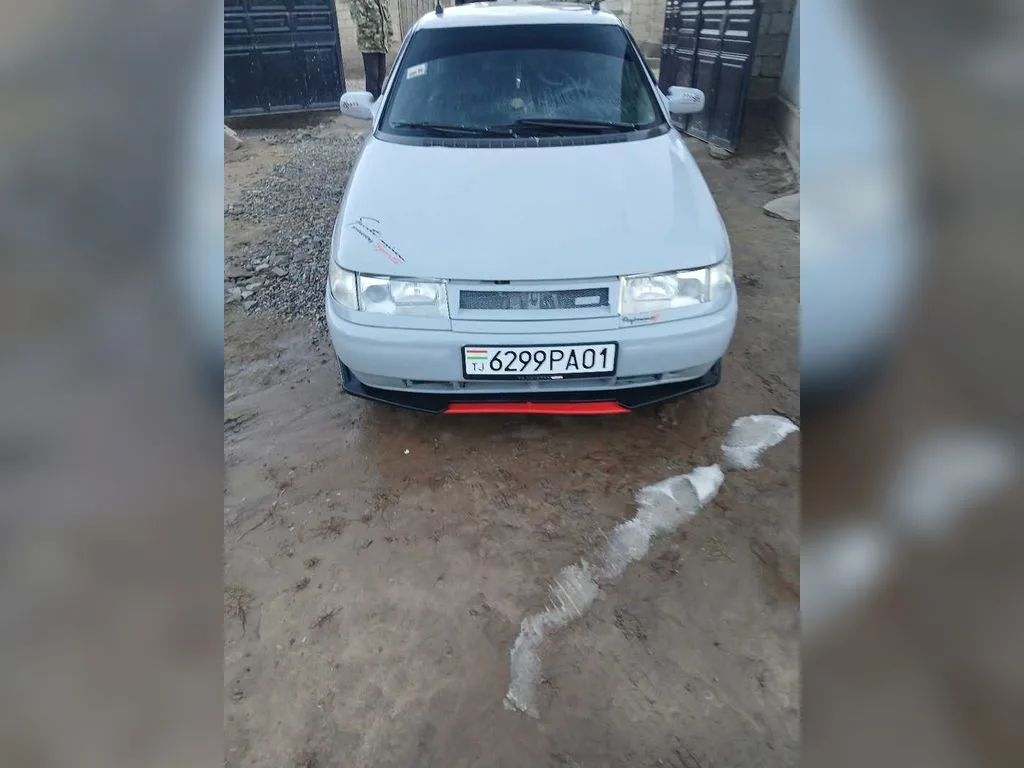 Lada 2110