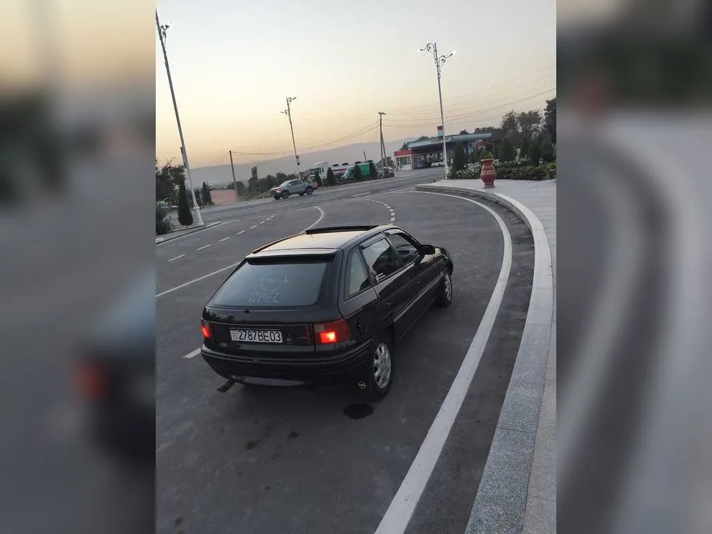 Opel Astra F