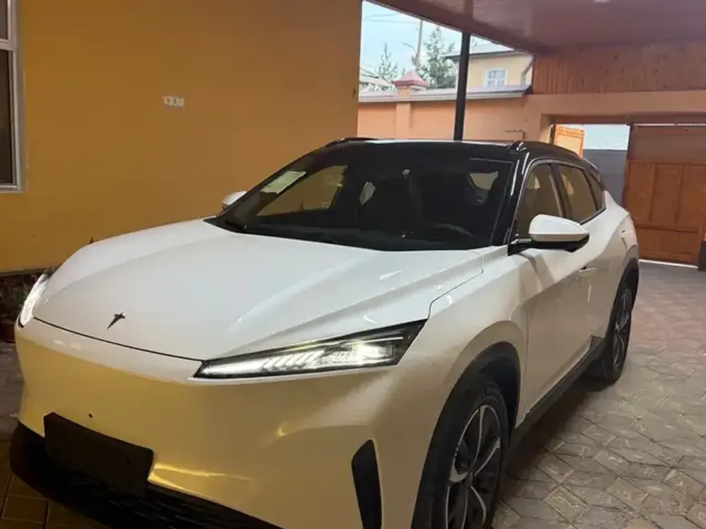 Dongfeng L7