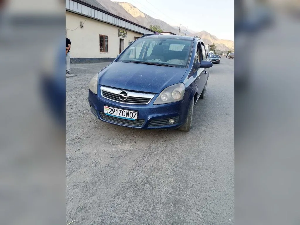 Opel Zafira
