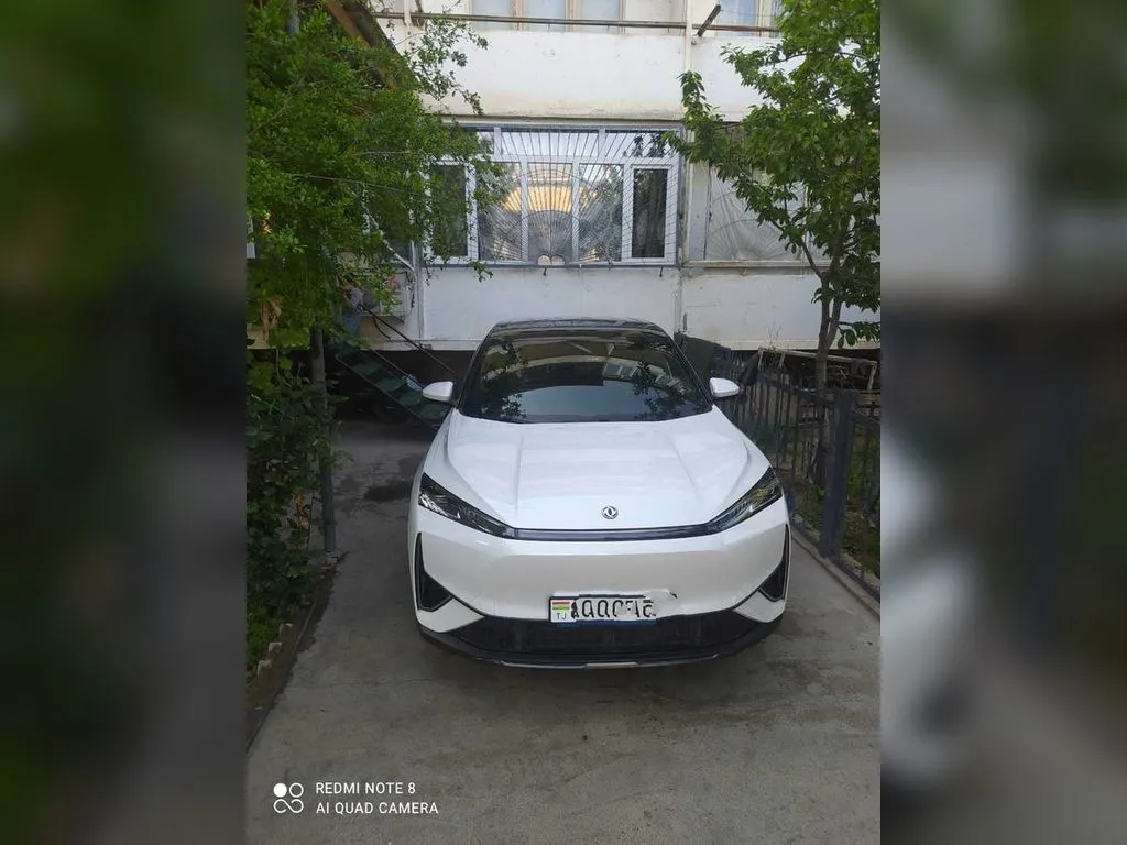 Dongfeng L7