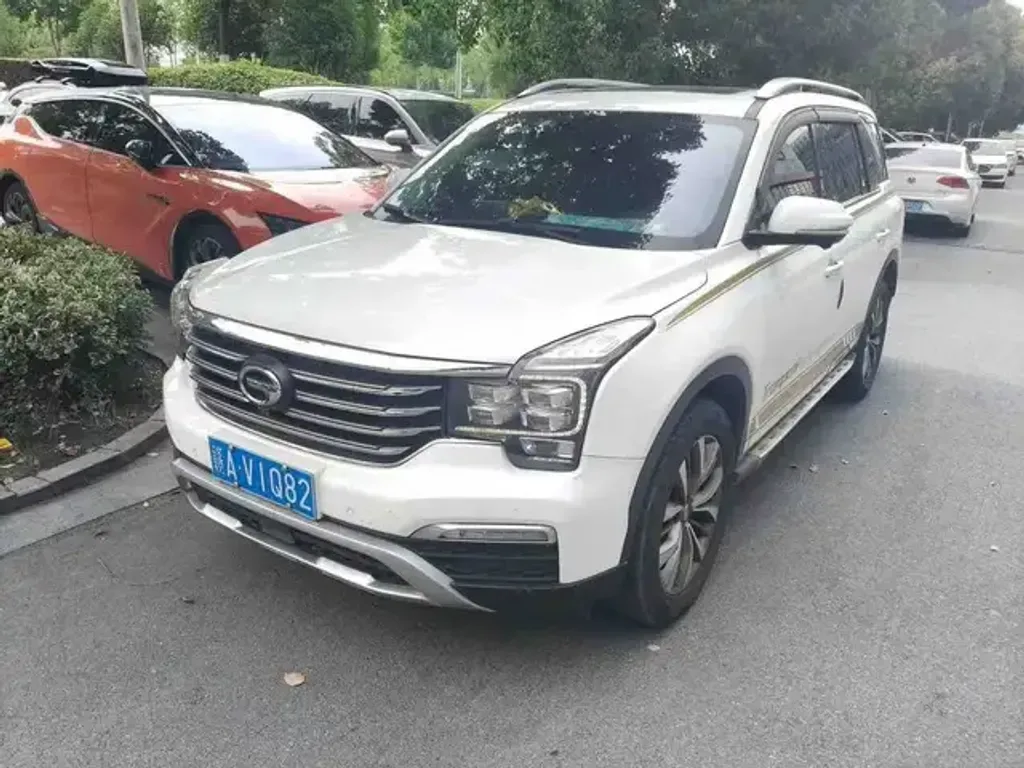 JAC Js8