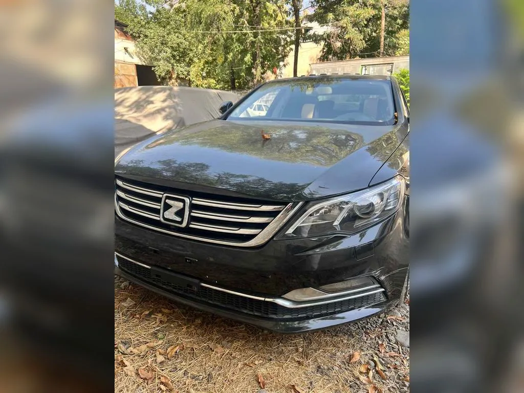 Zotye SR7