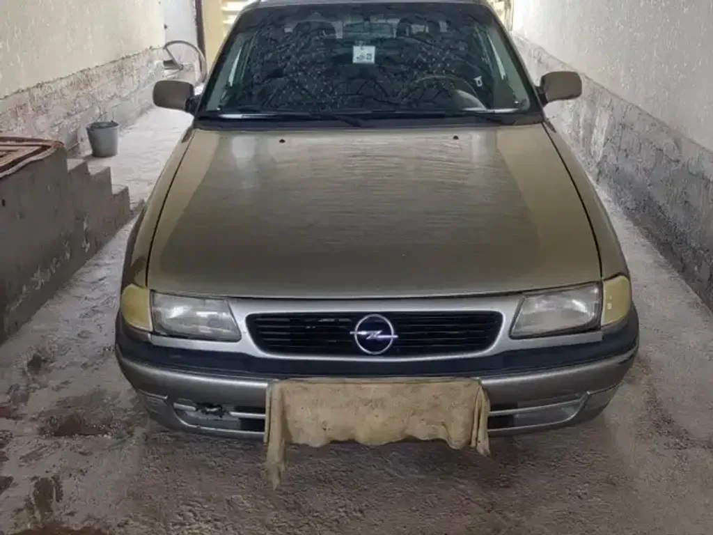 Opel Astra F
