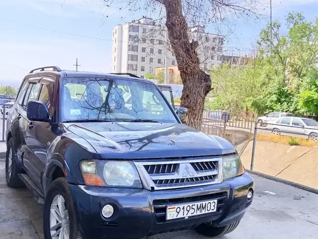 Mitsubishi Pajero Sport