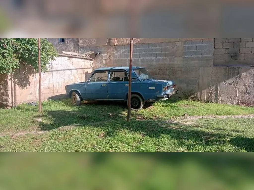 Lada 2111