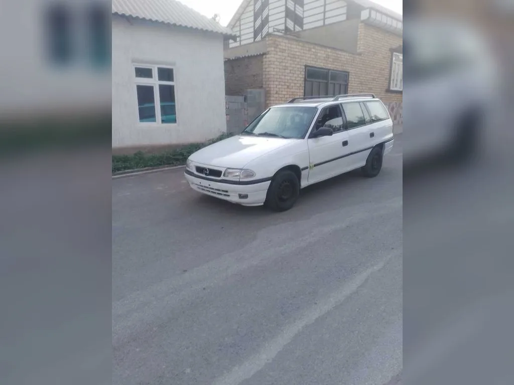 Opel Astra F