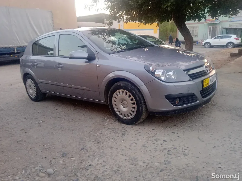 Opel Astra H