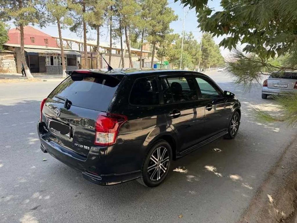 Toyota Fielder
